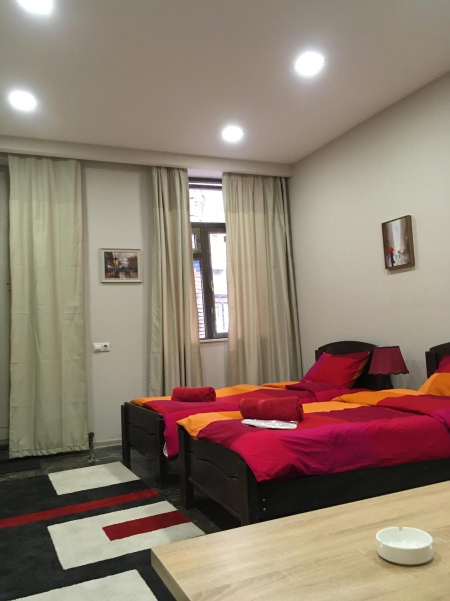 Luka Apartment Tbilisi ภายนอก รูปภาพ