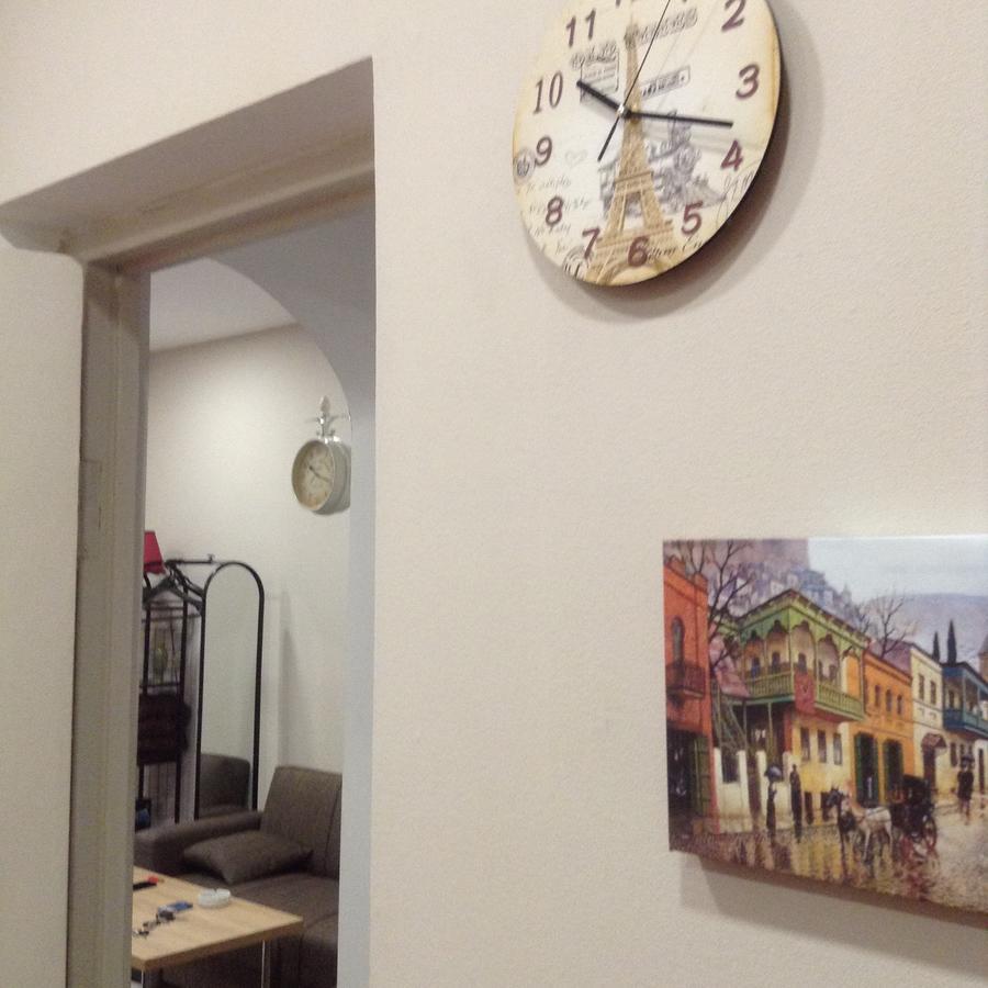 Luka Apartment Tbilisi ภายนอก รูปภาพ