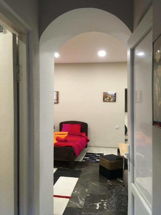 Luka Apartment Tbilisi ภายนอก รูปภาพ