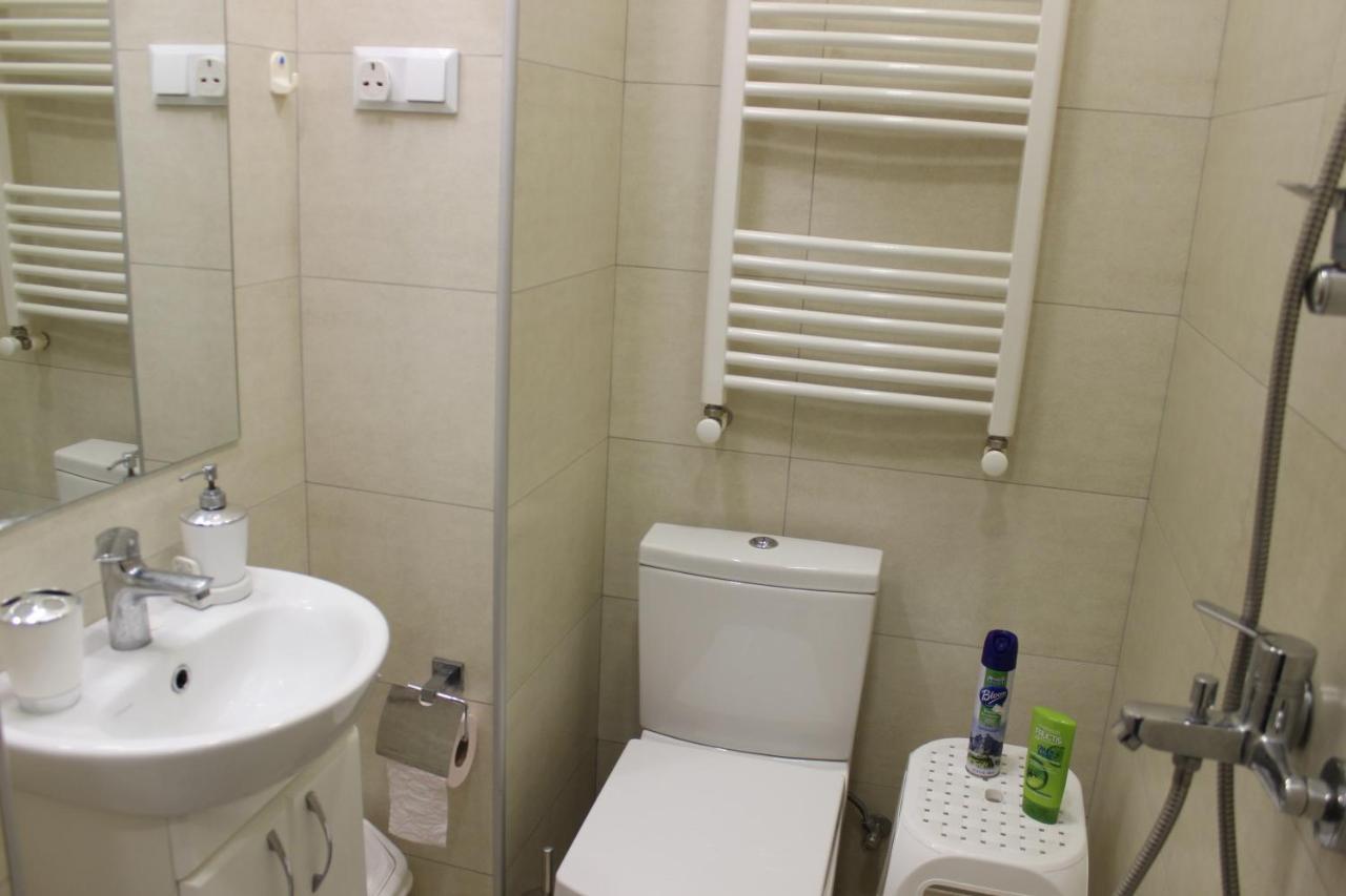 Luka Apartment Tbilisi ภายนอก รูปภาพ