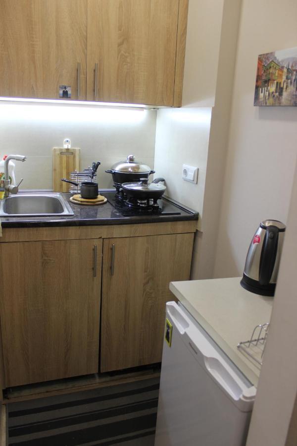 Luka Apartment Tbilisi ภายนอก รูปภาพ